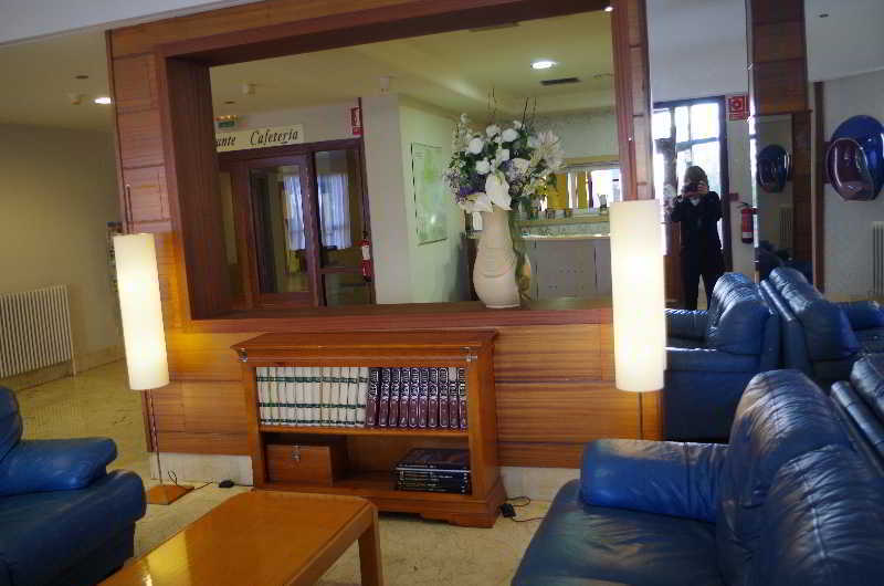 Hotel Alaiz Beriáin エクステリア 写真