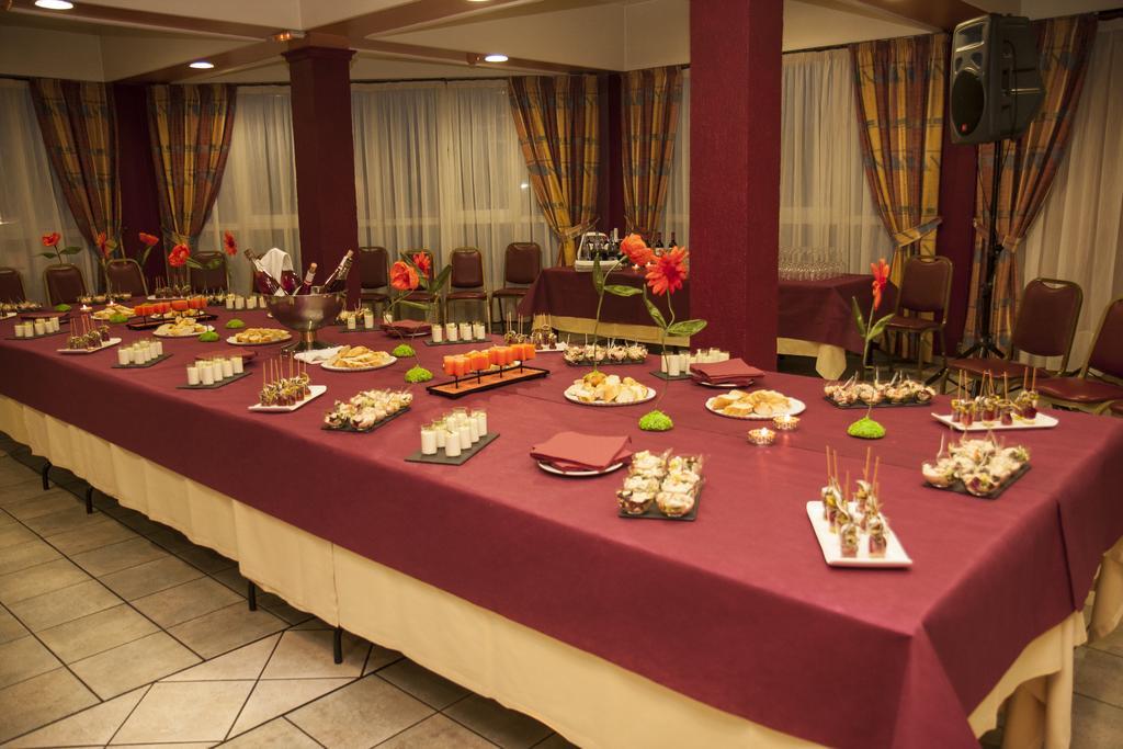 Hotel Alaiz Beriáin エクステリア 写真