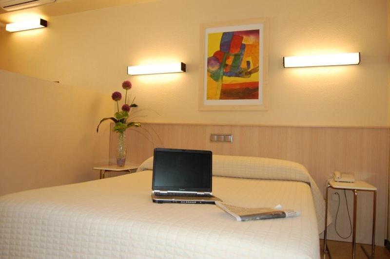 Hotel Alaiz Beriáin エクステリア 写真